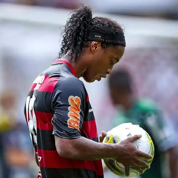 却蕴含着深 却蕴含着深