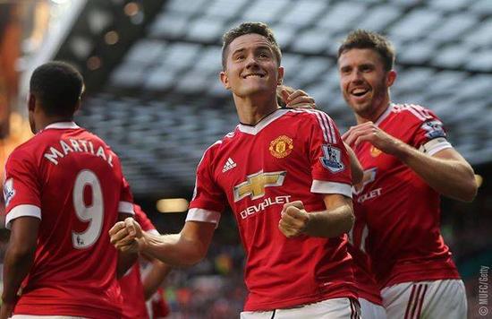 切的小伙子 切的小伙子