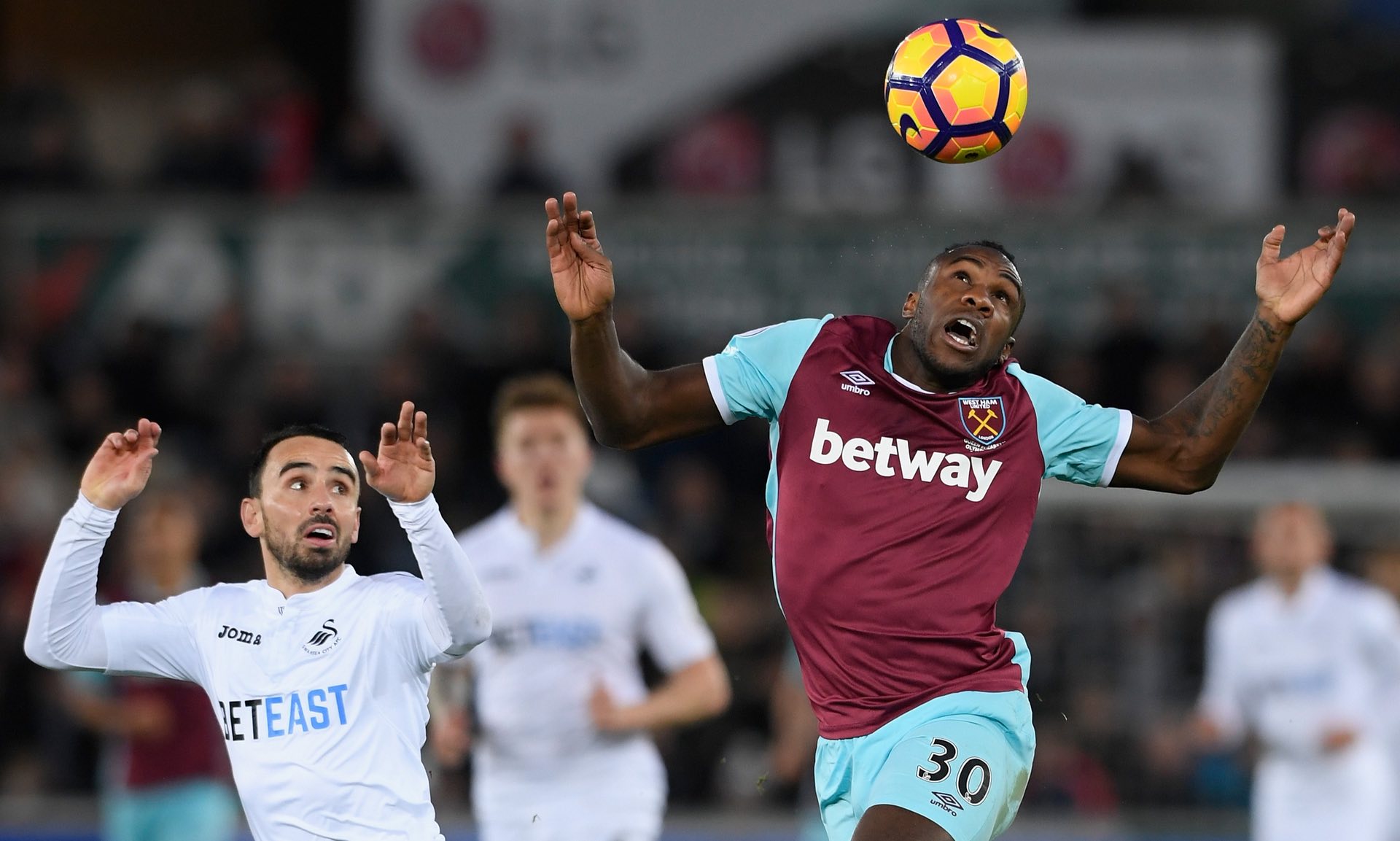 高质量举办 高质量举办